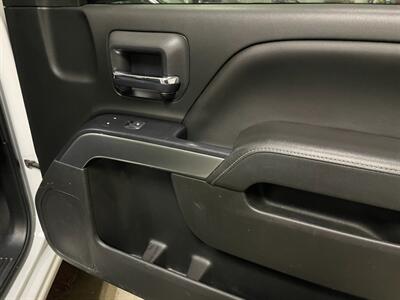 2019 Chevrolet Silverado 1500 LD LT - Photo 22 - Saint Louis, MI 48880-9800