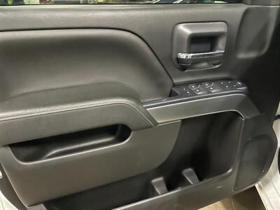 2019 Chevrolet Silverado 1500 LD LT - Photo 23 - Saint Louis, MI 48880-9800