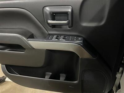 2019 Chevrolet Silverado 1500 LD LT - Photo 16 - Saint Louis, MI 48880-9800