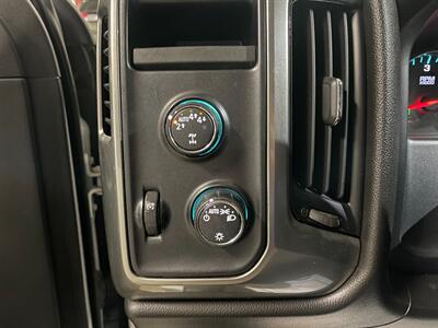 2019 Chevrolet Silverado 1500 LD LT - Photo 13 - Saint Louis, MI 48880-9800