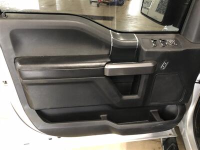 2019 Ford F-150 XLT   - Photo 23 - Saint Louis, MI 48880-9800