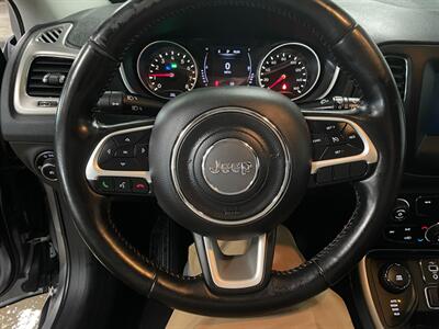 2019 Jeep Compass Latitude   - Photo 7 - Saint Louis, MI 48880-9800