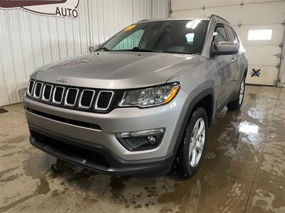 2019 Jeep Compass Latitude   - Photo 2 - Saint Louis, MI 48880-9800