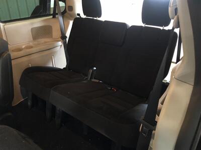 2018 Dodge Grand Caravan SE   - Photo 16 - Saint Louis, MI 48880-9800