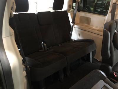 2018 Dodge Grand Caravan SE   - Photo 19 - Saint Louis, MI 48880-9800