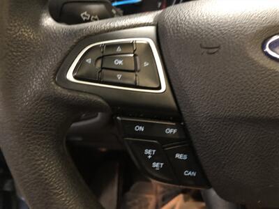 2018 Ford Escape SE   - Photo 10 - Saint Louis, MI 48880-9800