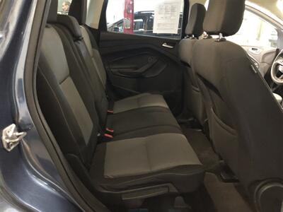 2018 Ford Escape SE   - Photo 16 - Saint Louis, MI 48880-9800