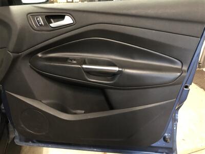 2018 Ford Escape SE   - Photo 20 - Saint Louis, MI 48880-9800