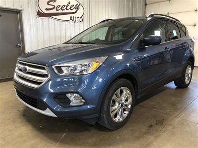 2018 Ford Escape SE   - Photo 2 - Saint Louis, MI 48880-9800