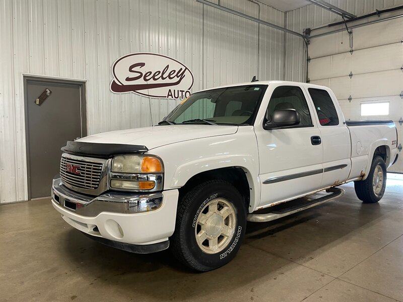 2006 GMC Sierra 1500 Work Truck   - Photo 1 - Saint Louis, MI 48880-9800