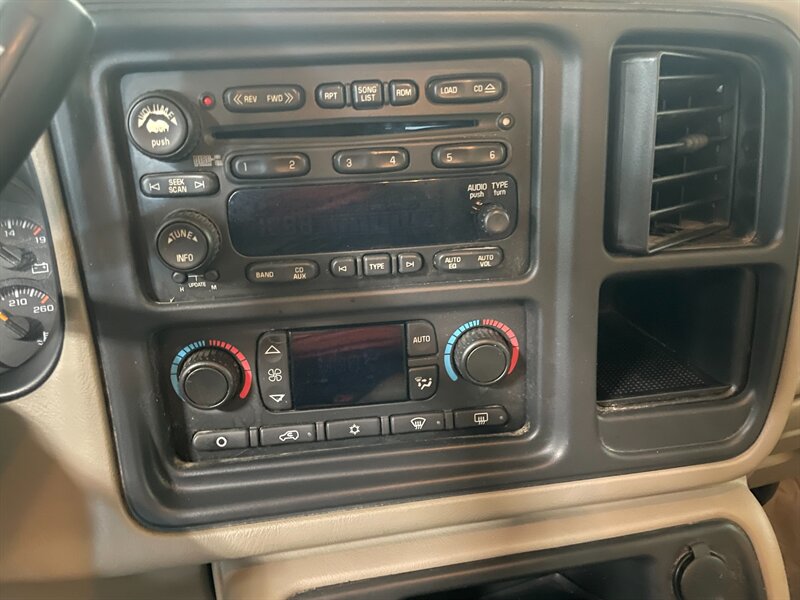 2006 GMC Sierra 1500 Work Truck - Photo 14 - Saint Louis, MI 48880-9800