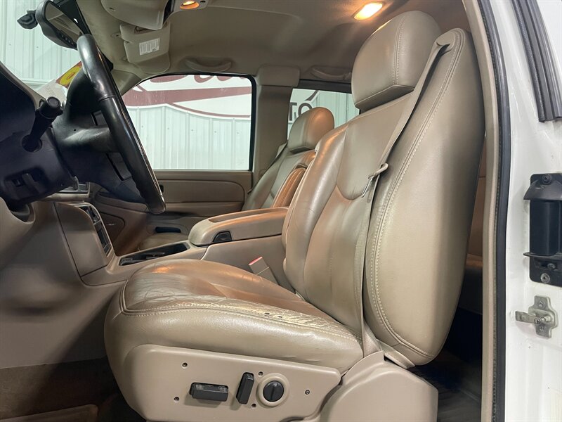 2006 GMC Sierra 1500 Work Truck - Photo 15 - Saint Louis, MI 48880-9800