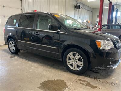 2016 Dodge Grand Caravan Crew   - Photo 4 - Saint Louis, MI 48880-9800