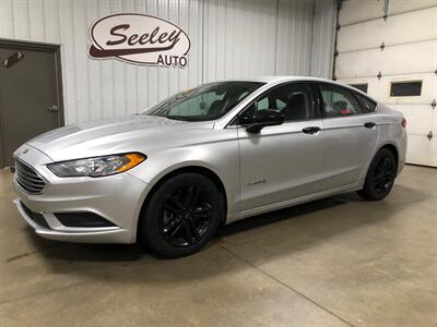2018 Ford Fusion Hybrid SE - Photo 1 - Saint Louis, MI 48880-9800