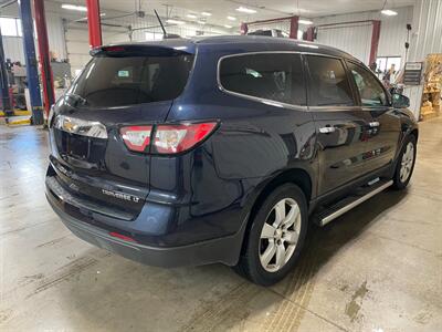 2016 Chevrolet Traverse LT - Photo 7 - Saint Louis, MI 48880-9800