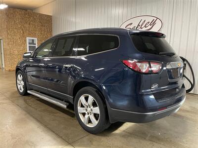 2016 Chevrolet Traverse LT - Photo 4 - Saint Louis, MI 48880-9800