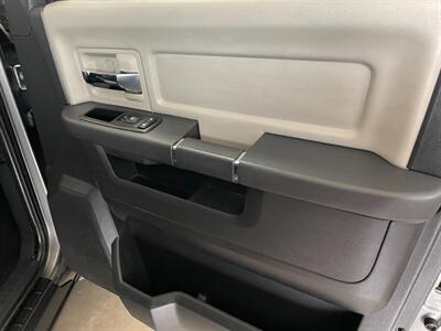 2012 RAM Ram 1500 SLT - Photo 19 - Saint Louis, MI 48880-9800