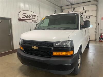 2018 Chevrolet Express 3500 - Photo 2 - Saint Louis, MI 48880-9800