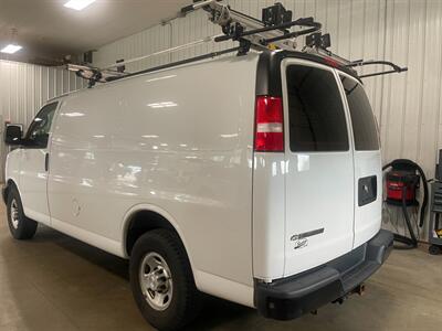 2018 Chevrolet Express 3500 - Photo 3 - Saint Louis, MI 48880-9800
