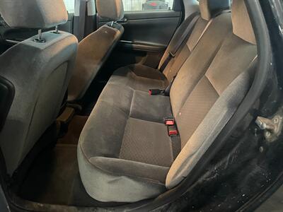 2016 Chevrolet Impala Limited LS Fleet   - Photo 13 - Saint Louis, MI 48880-9800