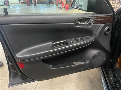 2016 Chevrolet Impala Limited LS Fleet   - Photo 17 - Saint Louis, MI 48880-9800