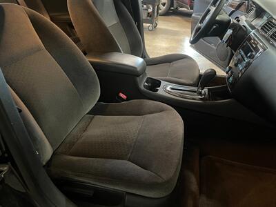 2016 Chevrolet Impala Limited LS Fleet   - Photo 14 - Saint Louis, MI 48880-9800