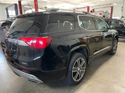 2017 GMC Acadia Denali - Photo 6 - Saint Louis, MI 48880-9800