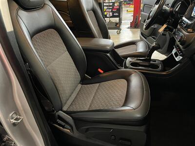 2018 Chevrolet Colorado Z71   - Photo 19 - Saint Louis, MI 48880-9800