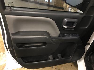 2015 Chevrolet Silverado 1500 Work Truck   - Photo 18 - Saint Louis, MI 48880-9800
