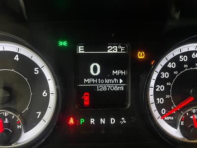 2021 RAM 1500 Classic Tradesman   - Photo 9 - Saint Louis, MI 48880-9800