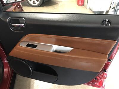 2017 Jeep Compass Latitude   - Photo 20 - Saint Louis, MI 48880-9800