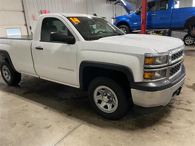 2014 Chevrolet Silverado 1500 Work Truck   - Photo 5 - Saint Louis, MI 48880-9800