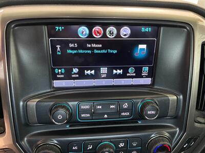 2019 Chevrolet Silverado 1500 LD LT   - Photo 14 - Saint Louis, MI 48880-9800