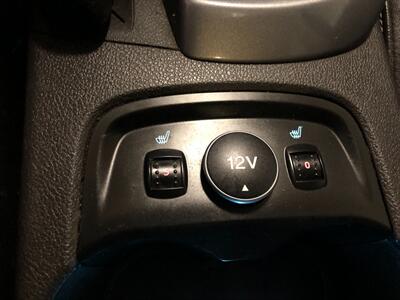 2012 Ford Focus Titanium - Photo 14 - Saint Louis, MI 48880-9800