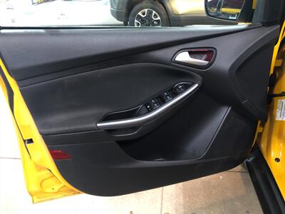 2012 Ford Focus Titanium - Photo 25 - Saint Louis, MI 48880-9800