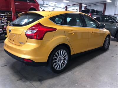 2012 Ford Focus Titanium - Photo 6 - Saint Louis, MI 48880-9800
