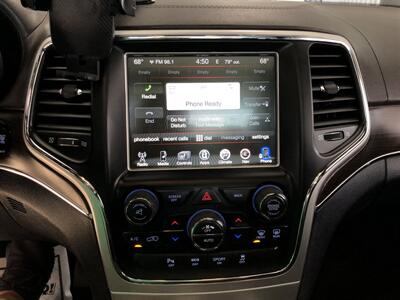 2016 Jeep Grand Cherokee Overland   - Photo 11 - Saint Louis, MI 48880-9800