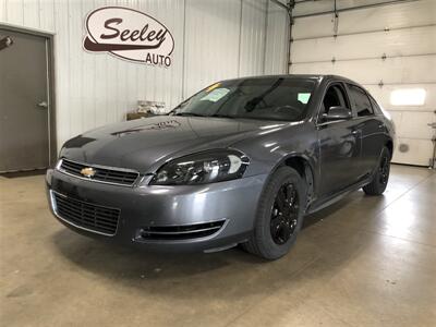 2011 Chevrolet Impala LS   - Photo 2 - Saint Louis, MI 48880-9800