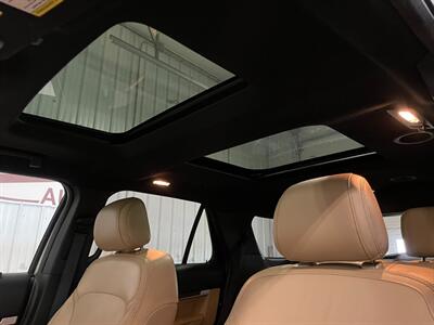 2017 Ford Explorer Limited - Photo 22 - Saint Louis, MI 48880-9800