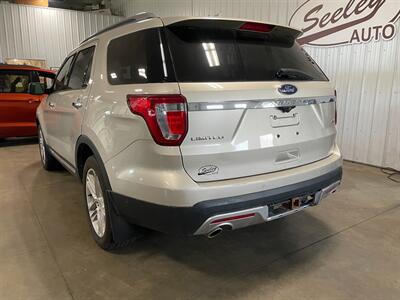 2017 Ford Explorer Limited - Photo 3 - Saint Louis, MI 48880-9800