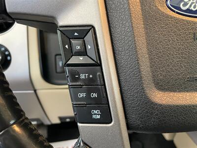 2017 Ford Expedition Limited - Photo 10 - Saint Louis, MI 48880-9800