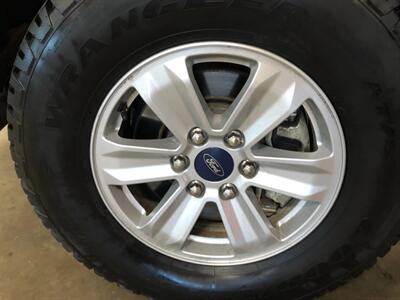 2019 Ford F-150 XLT   - Photo 26 - Saint Louis, MI 48880-9800