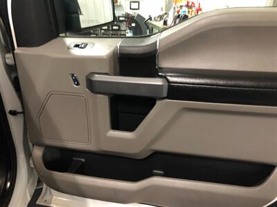 2019 Ford F-150 XLT   - Photo 23 - Saint Louis, MI 48880-9800