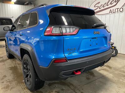 2019 Jeep Cherokee Trailhawk - Photo 3 - Saint Louis, MI 48880-9800
