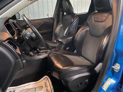 2019 Jeep Cherokee Trailhawk - Photo 15 - Saint Louis, MI 48880-9800