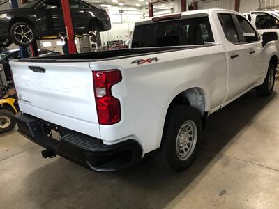 2021 Chevrolet Silverado 1500 Work Truck - Photo 6 - Saint Louis, MI 48880-9800