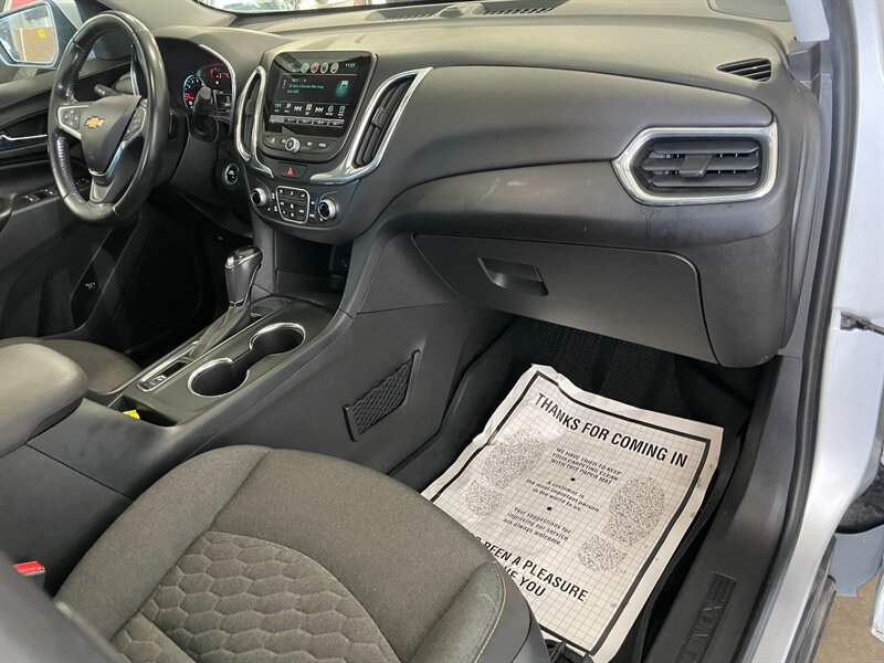 2018 Chevrolet Equinox LT - Photo 22 - Saint Louis, MI 48880-9800