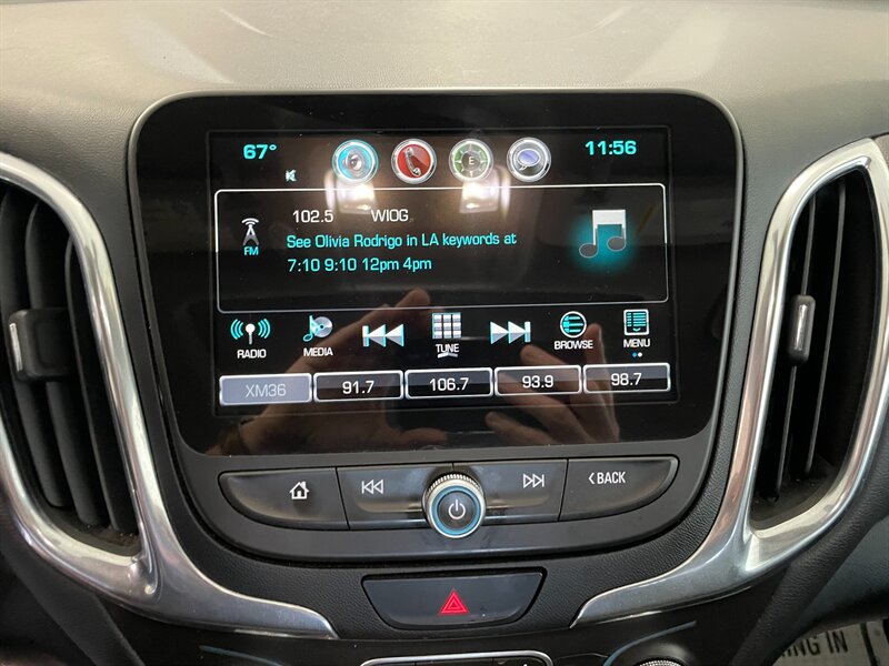 2018 Chevrolet Equinox LT - Photo 13 - Saint Louis, MI 48880-9800