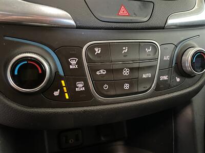 2018 Chevrolet Equinox LT - Photo 17 - Saint Louis, MI 48880-9800