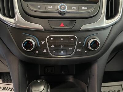 2018 Chevrolet Equinox LT - Photo 14 - Saint Louis, MI 48880-9800